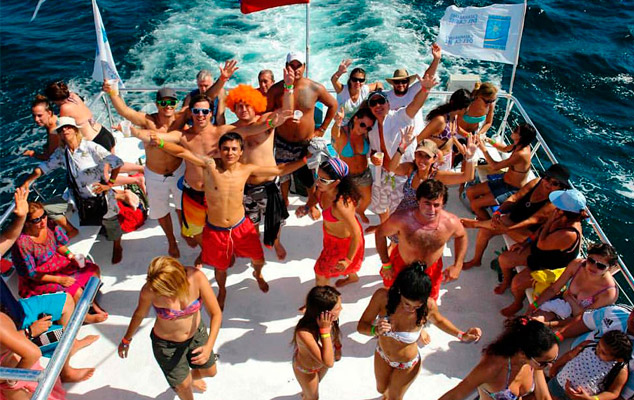 Family Friendly Boat Party